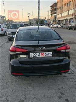 كيا سيراتو